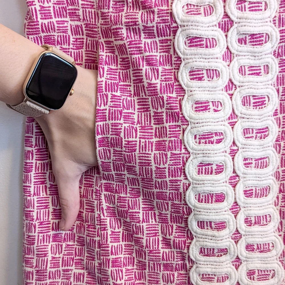 Lilly Pulitzer Sleeveless Shift Dress V Neck Pink White Embroidered - Picture 4 of 6